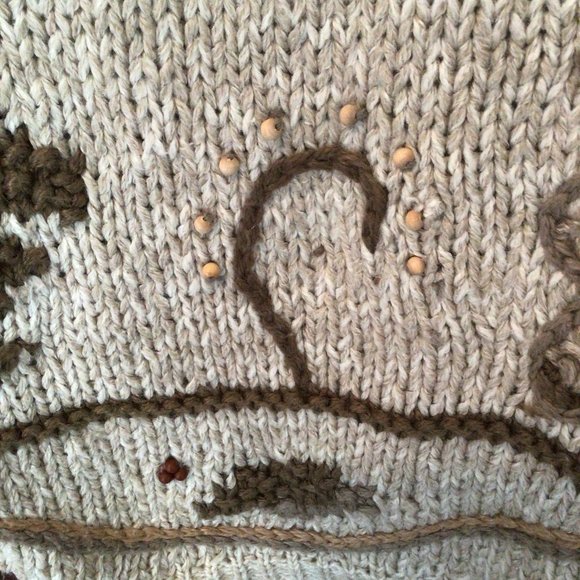Cabin Creek - Vintage Long, Tan Pullover Sweater with Autumn Leaves - Picture 3 of 6